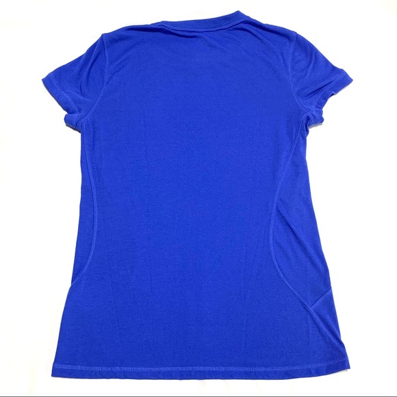 Adidas Climate Blue Workout Shirt (size medium) - Picture 3 of 8